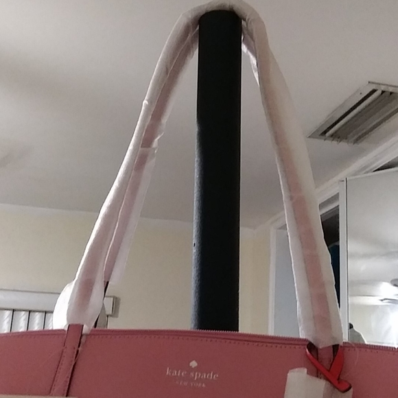 🆑🆑LOWER PRICE KATE SPADE PINK TOTE $200 OFF MSRP💗 - Picture 10 of 10
